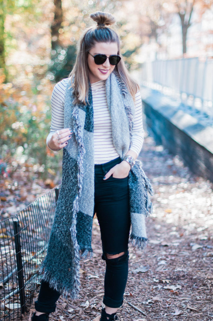 Wear It Wednesday: 6 Ways to Wear a Blanket Scarf – Simply Audree Kate